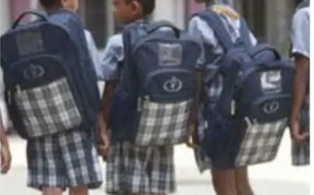 निजी स्कूलों की मनमानी से हलाकान अभिभावक: चिन्हित दुकानों से ही किताब-कॉपी खरीदने की मजबूरी, जिम्मेदार तमाशबीन