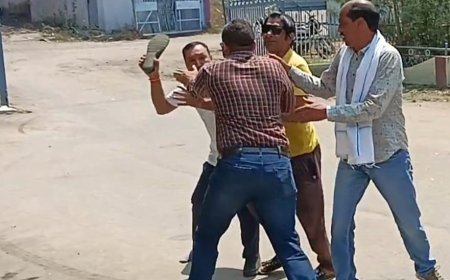 एसईसीएल बिश्रामपुर कार्यालय में ठेकेदार की गुंडागर्दी: अधिकारी से हाथापाई, जूते से मारने की कोशिश