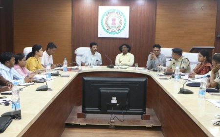 कलेक्टर-एसपी की कानून व्यवस्था पर बैठक, असामाजिक गतिविधियों पर सख्ती के निर्देश