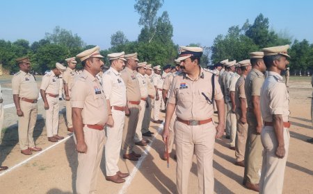 साफ वर्दी, चुस्त चाल और अनुशासित कदमों के साथ दिखा पुलिस का परफेक्ट परेड— डीआईजी बोले, यही पहचान है सजग बल की
