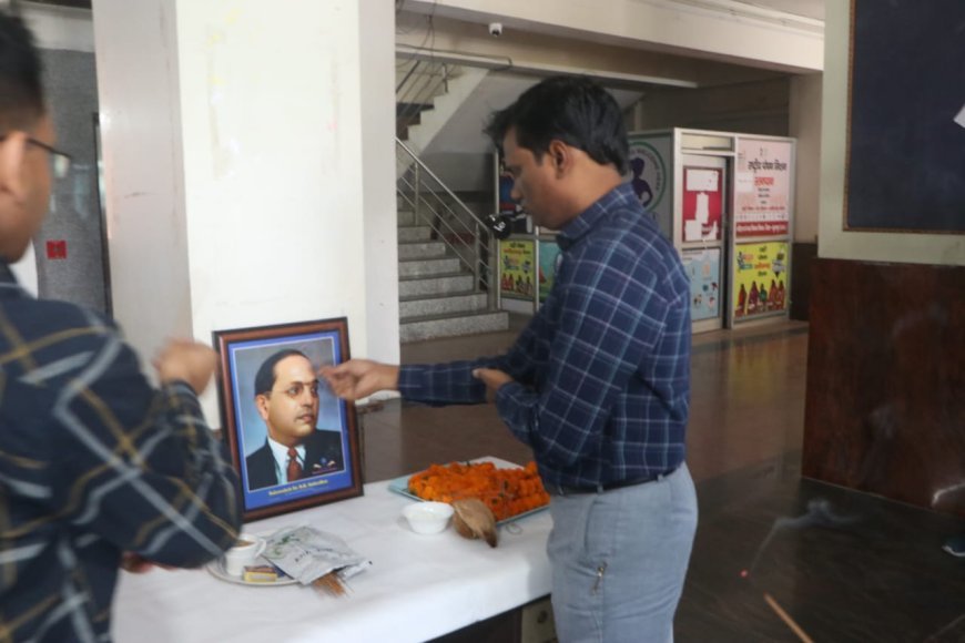 अंबेडकर जयंती पर सूरजपुर कलेक्टर एस. जयवर्धन ने दी श्रद्धांजलि
