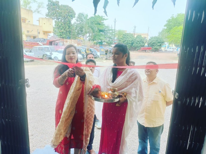 सूरजपुर कोतवाली परिसर में नवनिर्मित पुलिस दूर संचार भवन का  लोकार्पण,वायरलेस नेटवर्क से जिले के थानों के बीच अब होगा सशक्त और त्वरित संचार