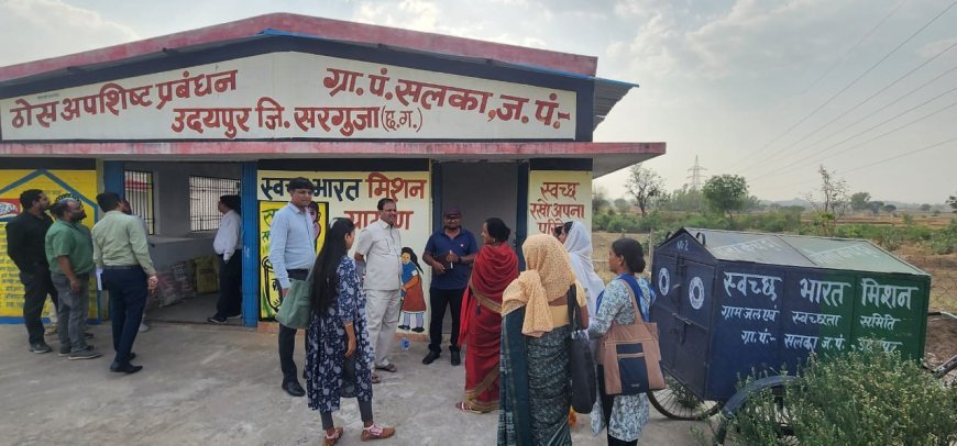 मनरेगा के संयुक्त आयुक्त ने ली पीएम आवास योजना ग्रामीण एवं मनरेगा कार्यों की समीक्षा बैठक