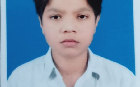सूरजपुर के होनहारों ने बोर्ड परीक्षा में लहराया परचम: 10वीं में अम्बर खान ने हासिल किया दूसरा, 12वीं में शिक्षा यादव को नौवां स्थान