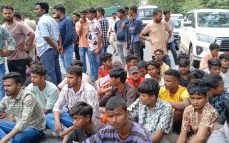 अम्बिकापुर-मनेंद्रगढ़ मार्ग पर चक्काजाम: शासकीय भूमि पर अवैध कब्जे के खिलाफ नागरिकों का हंगामा, प्रशासन ने तीन दिन में कार्रवाई का दिया भरोसा