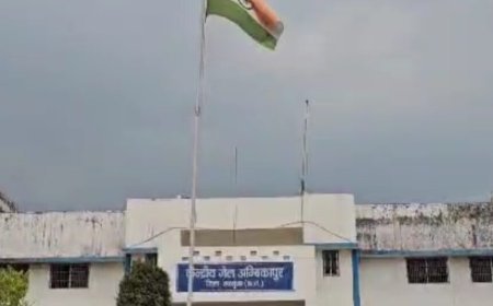 मेडिकल कॉलेज से महिला बंदी फरार, जेल प्रहरी निलंबित, पुलिस तलाश में जुटी
