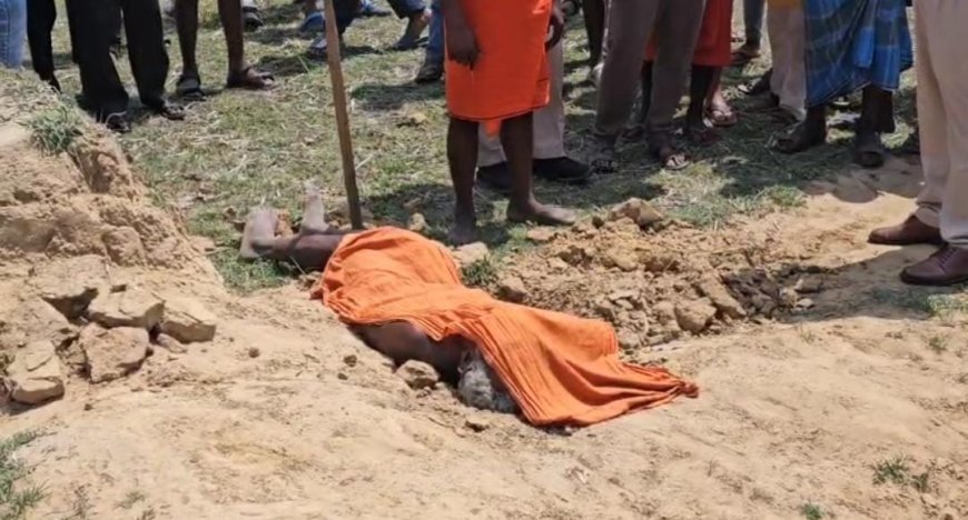 नमदगिरी में बुजुर्ग का शव मिलने से हड़कंप:पुलिस ने बताया स्वाभाविक मृत्यु, पोस्टमार्टम ने बदली कहानी