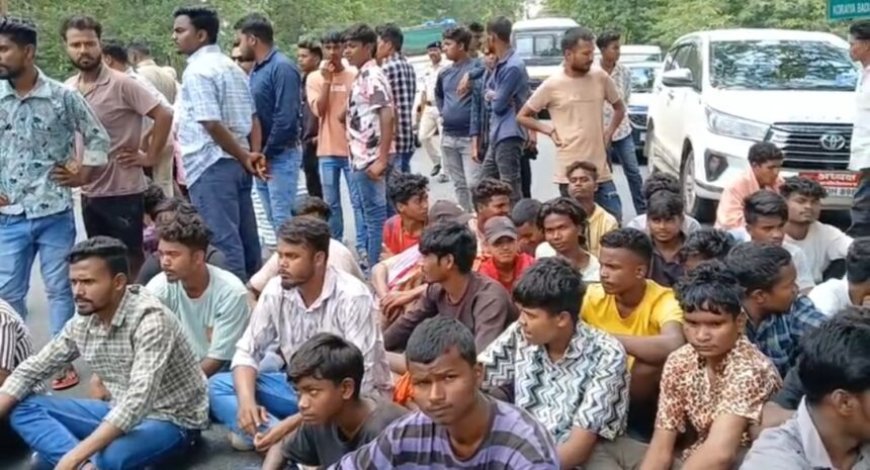अम्बिकापुर-मनेंद्रगढ़ मार्ग पर चक्काजाम: शासकीय भूमि पर अवैध कब्जे के खिलाफ नागरिकों का हंगामा, प्रशासन ने तीन दिन में कार्रवाई का दिया भरोसा