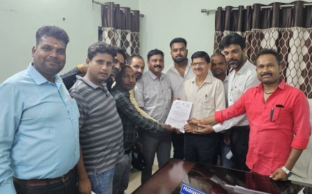 24 घंटे सुभाष चौक के व्यापारियों के साथ खड़ी है नपा टीम-नपा उपाध्यक्ष शैलेश अग्रवाल