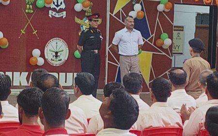 मेधावी आदिवासी बच्चों के सपनों को पंख: सैनिक स्कूल की पढ़ाई का खर्च उठाएगा सरगुजा जिला प्रशासन