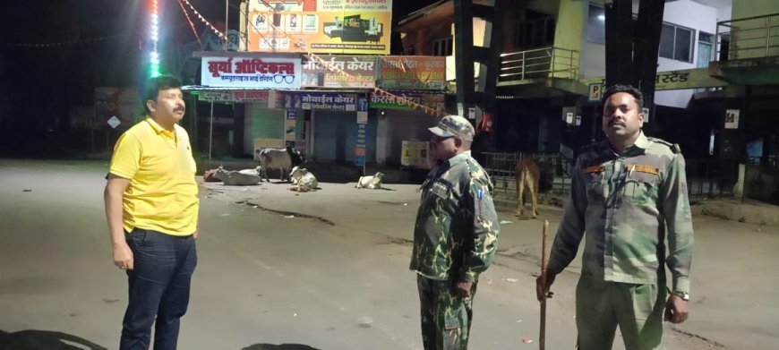 डीआईजी-एसएसपी की देर रात चौकसी, रात्रि गश्त प्वाइंट्स का लिया जायजा, पुलिसकर्मियों को दी कड़ी हिदायत