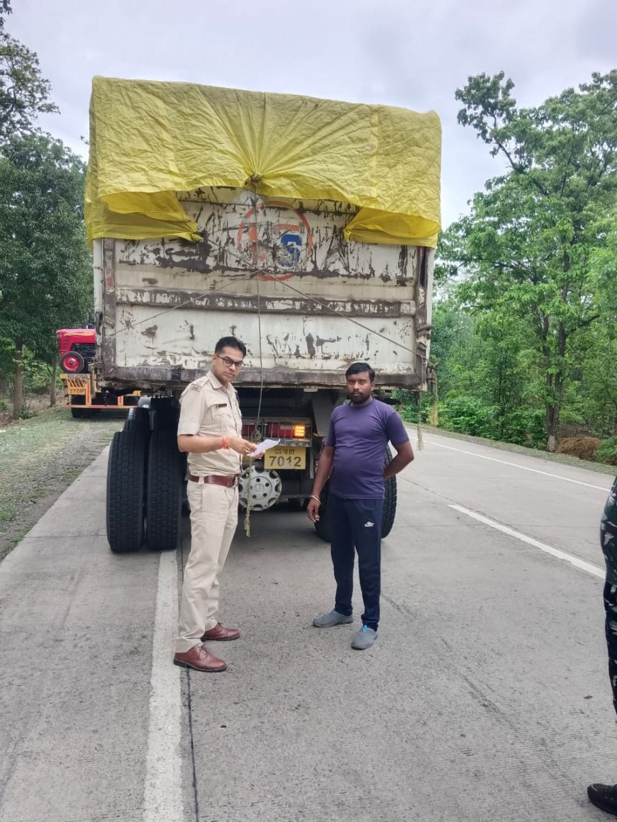 कोयला,क्रेशर डस्ट फ्लाईएक्स परिवहन में नियमों की अनदेखी पर आईटीओ उड़नदस्ता  का शिकंजा, करीब 23 वाहनों से वसूला 35,800 रुपये का जुर्माना