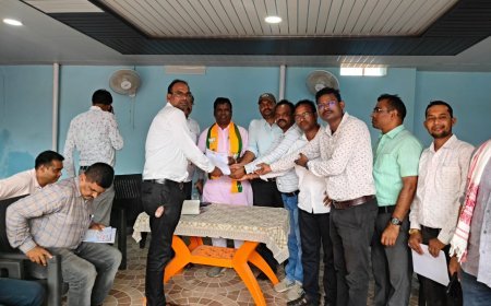 एनएचएम कर्मचारियों का हल्ला बोल: विधायक को सौंपा मांग-पत्र, कहा मानसून सत्र में गूंजेगा मुद्दा