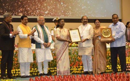 विश्रामपुर नगर पंचायत को स्वच्छता लीग अवॉर्ड-2024 से सम्मान, राष्ट्रपति ने किया सम्मानित