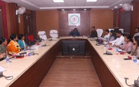 सूरजपुर कलेक्टर का सख्त रुख,आंगनबाड़ी केंद्रों की लापरवाही पर होगी कार्रवाई,पोषण कार्यक्रमों को मिलेगी रफ्तार