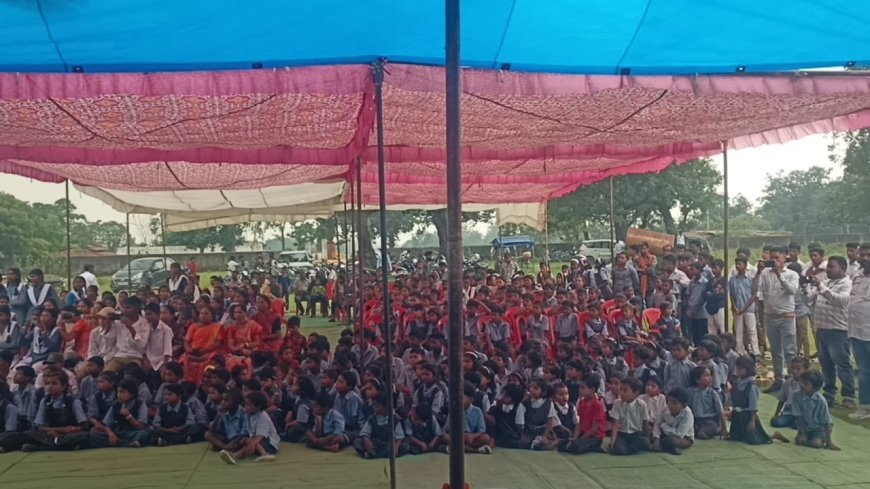 बड़सरा संकुल में धूमधाम से मना शाला प्रवेश उत्सव, 188 नवप्रवेशी विद्यार्थियों का तिलक लगाकर स्वागत, 23 टॉपर सम्मानित