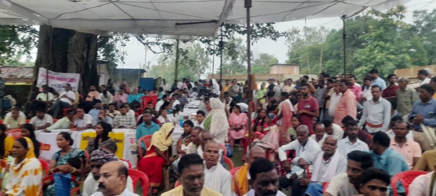 जिला स्तरीय जनसमस्या निवारण शिविर: 376 आवेदनों का त्वरित समाधान, हितग्राहियों को मिले पेंशन, राशन कार्ड और पीएम आवास प्रमाण पत्र