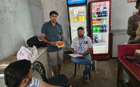 त्योहारों में मिलावट पर प्रशासन की सख्ती: खाद्य सामग्री की गुणवत्ता जांच तेज, दुकानों में साफ-सफाई और शुद्धता के निर्देश,औचक निरीक्षण में मिलावटी मिठाई पर कार्रवाई