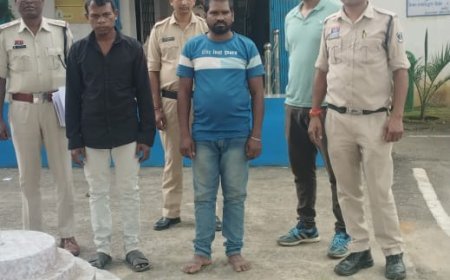 चोरी के दो फरार आरोपी धराए, सब्बल बरामद पुलिस की ताबड़तोड़ कार्रवाई, पहले भी एक आरोपी से 20 हजार रुपये जब्त