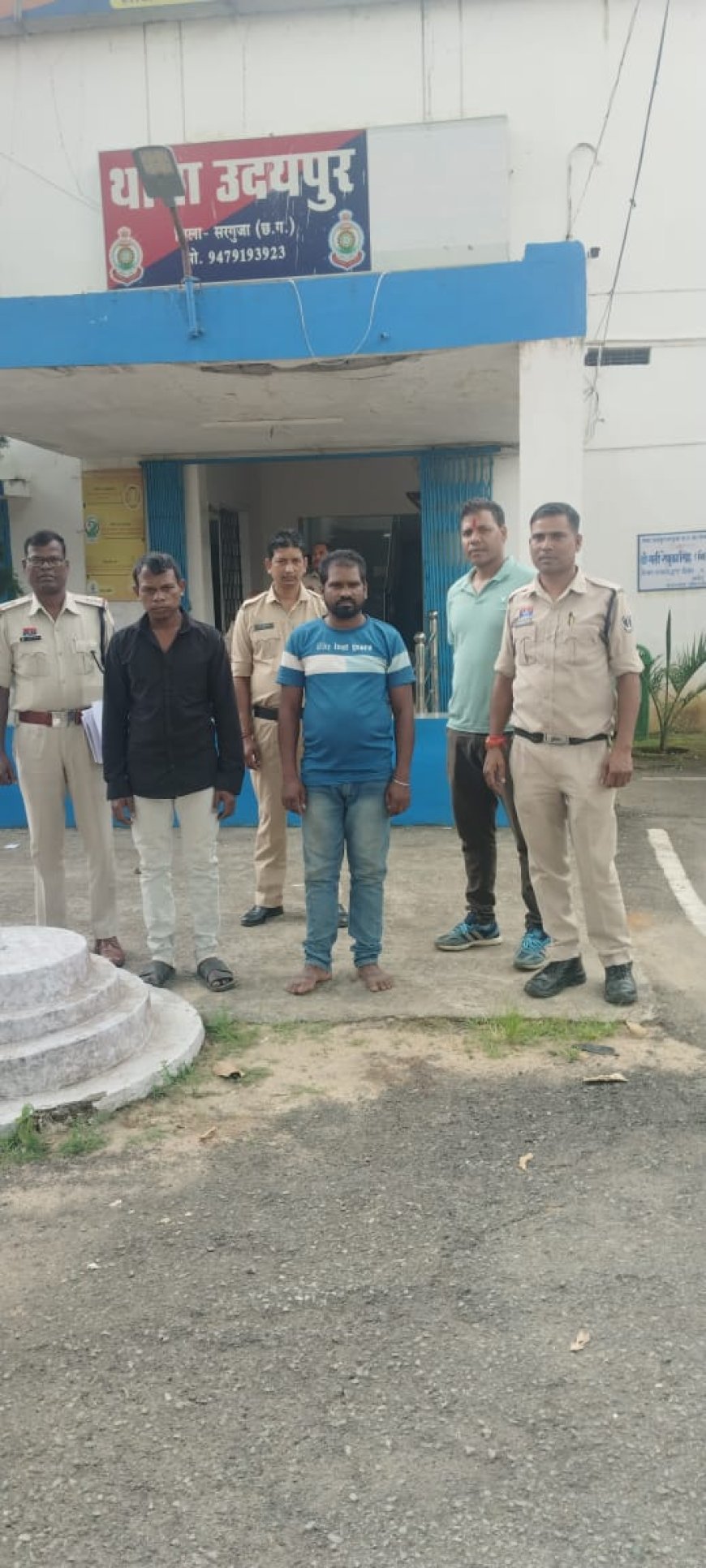 चोरी के दो फरार आरोपी धराए, सब्बल बरामद पुलिस की ताबड़तोड़ कार्रवाई, पहले भी एक आरोपी से 20 हजार रुपये जब्त