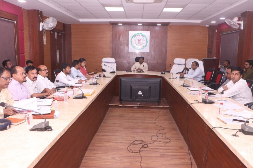 समय-सीमा बैठक में कलेक्टर एस जयवर्धन के कड़े निर्देश: हर सोमवार एसडीएम दफ्तरों में जनदर्शन, लंबित कामों पर सख्ती