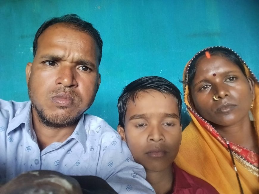 जन्मतिथि सुधार के लिए दर-दर भटक रहा परिवार, जनदर्शन में आवेदन के दो सप्ताह बाद भी नहीं मिली राहत