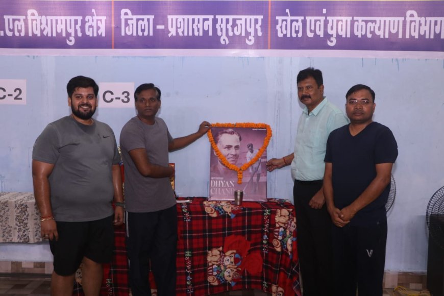 पुलिस की जोड़ी ने रैकेट से मचाया धमाल, सद्भावना बैडमिंटन टूर्नामेंट में झटका खिताब