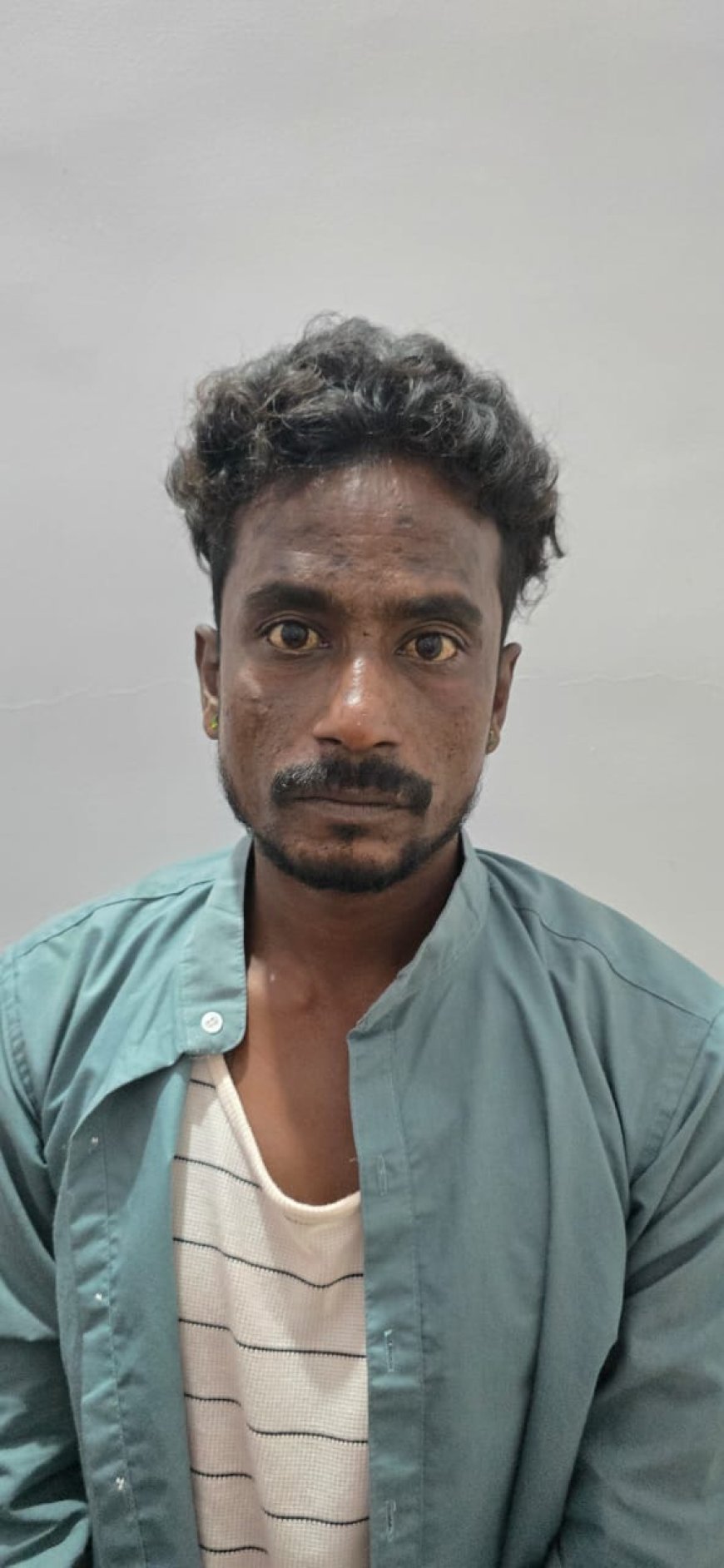 नशे के सौदागर पर आबकारी उड़नदस्ता की  कार्रवाई: 30 नशीले इंजेक्शन के साथ गिरफ्तार