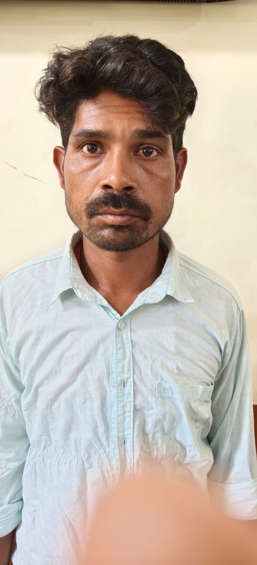 चोरी हुई पिकअप वाहन बरामद,तीन आरोपी गिरफ्तार,सरगुजा पुलिस की ताबड़तोड़ कार्रवाई जारी