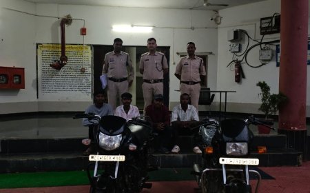 पुलिस की कार्रवाई: गाड़ी पर पथराव करने वाले 4 आरोपी गिरफ्तार,एक की तलाश जारी