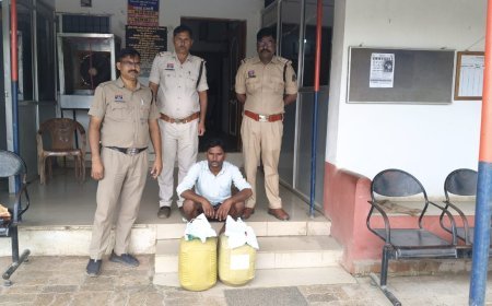 अवैध महुआ शराब के खिलाफ मणीपुर पुलिस की बड़ी कार्रवाई, 40 लीटर शराब जब्त, आरोपी गिरफ्तार