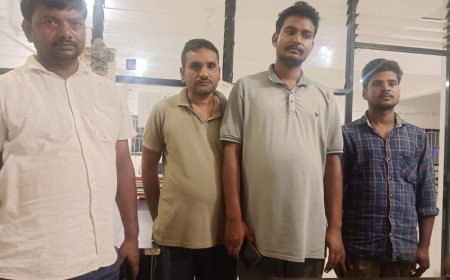 जंगल में जुआरियों पर पुलिस की बड़ी कार्रवाई: 4 गिरफ्तार, 12 मोटरसाइकिलें और 6525 रुपये जब्त