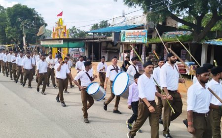 आरएसएस का भव्य पथ संचलन: विश्रामपुर-लटोरी में 400 से ज्यादा स्वयंसेवकों की दमदार परेड, संघ की शताब्दी यात्रा पर जोरदार उद्बोधन