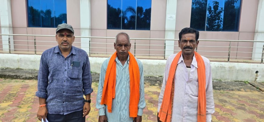 सरपंच की 'निजी सेवा': शासकीय ट्यूबवेल-हैंडपंप निजी भूमि व बाड़ियों में ठोंके, जरूरतमंद हलकान कलेक्टर से लगाई गुहार