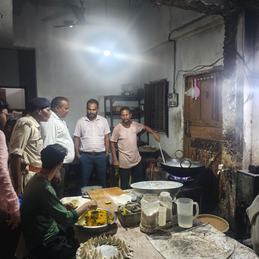 बलरामपुर में होटलों पर प्रशासन की बड़ी कार्रवाई: घटिया खाद्य पदार्थ नष्ट,साफ-सफाई में लापरवाही पर सख्त चेतावनी
