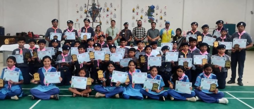 स्काउट-गाइड कैंप का धमाकेदार समापन: बच्चों ने सीखी अनुशासन और सेवा की अनमोल कला