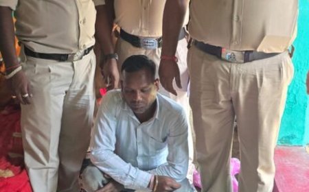 लुण्ड्रा में नशीले इंजेक्शन की तस्करी पर आबकारी टीम की बड़ी कार्रवाई, 35 इंजेक्शन के साथ तस्कर गिरफ्तार