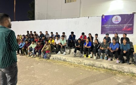 साइबर सुरक्षा के लिए सरगुजा पुलिस का अनूठा प्रयास, बास्केटबॉल खिलाड़ियों को दी डिजिटल सावधानी की सीख