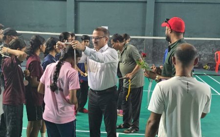 मिष्ठान से मेहमाननवाजी: खेल महाकुंभ में सरगुजा की संस्कार गाथा, जनसहयोग से अतिथियों को परोसा जा रहा स्वादिष्ट मिठाई