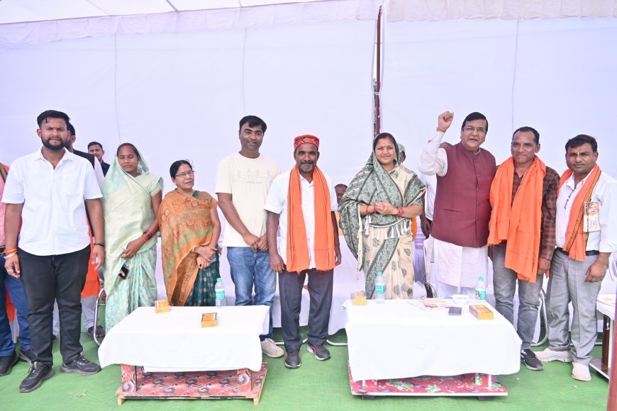 सिलफिली में सियासी हलचल: कांग्रेस के दो दिग्गजों ने थामा भाजपा का दामन, मंत्री लक्ष्मी राजवाड़े ने किया भव्य स्वागत