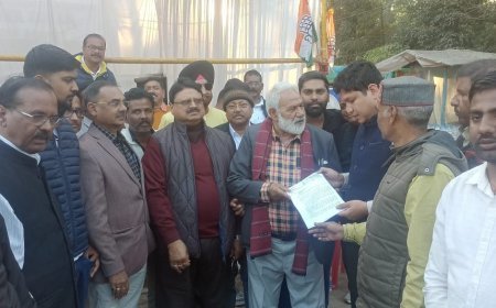 मनरेगा के नाम व स्वरूप में बदलाव के विरोध में कांग्रेस का धरना, केंद्र सरकार पर रोजगार अधिकार कमजोर करने का आरोप