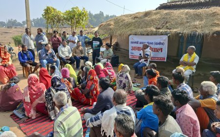 पहाड़ी कोरवा बस्ती खिरहिर पहुंचे जिला पंचायत सीईओ, आवास चौपाल में सुनी समस्याएं