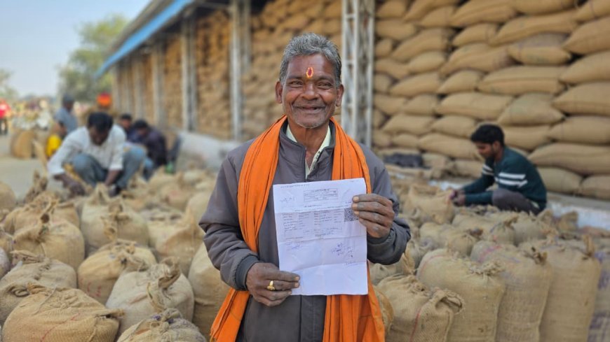 डिजिटल व्यवस्था से धान विक्रय हुआ सरल, किसान को मिल रहा पूरा लाभ सीमांत किसान ज्ञानेश्वर प्रसाद वैष्णव ने की धान खरीदी व्यवस्था की सराहना