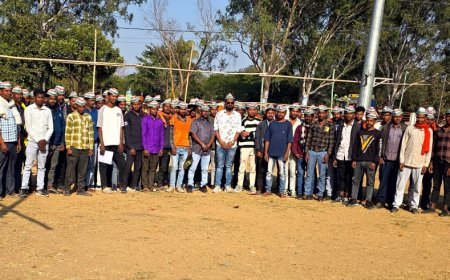 मनरेगा बचाओ संग्राम: सूरजपुर में श्रमिकों के बीच पहुंची केकेसी, केंद्र की नीतियों पर तीखा प्रहार