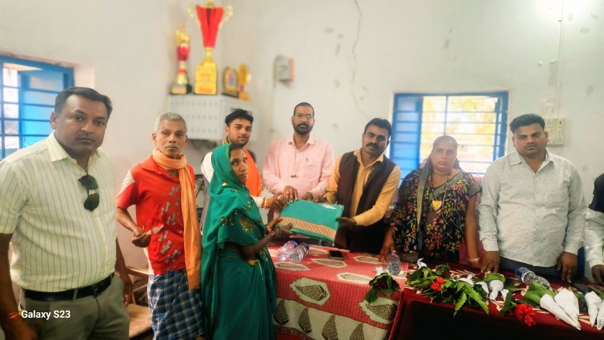 सेवा-संकल्प के साथ मनाया मुख्यमंत्री का जन्मदिन: प्रेमनगर में महतारी वंदन हितग्राहियों का सम्मान, आवास लाभार्थियों को अंगवस्त्र भेंट