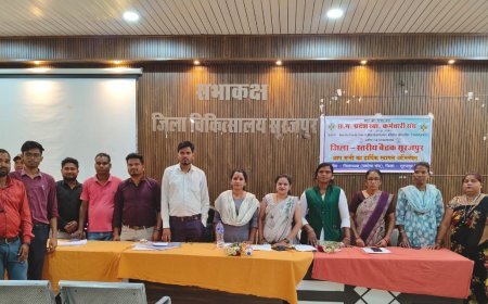 3–5 हजार वेतन में कैसे चले घर..? जेडीएस कर्मचारियों की पीड़ा छलकी, नियमितीकरण और वेतन वृद्धि को लेकर जिला अस्पताल में हुई बड़ी बैठक