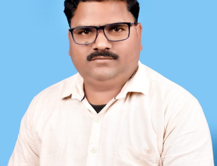 जिम्मेदारियों के बंटे ताज: धर्मेंद्र यादव बने ब्लॉक कांग्रेस महामंत्री, नई कार्यकारिणी का हुआ गठन