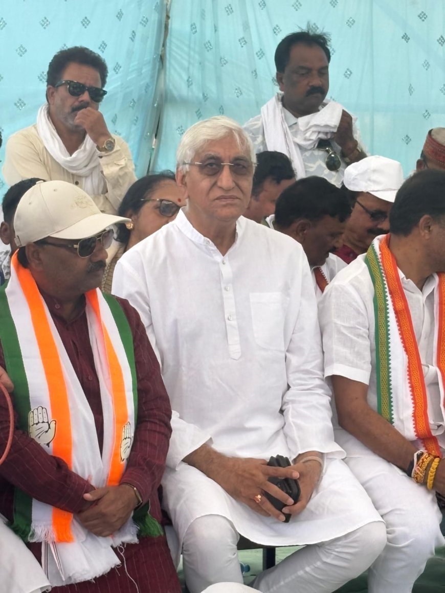 थाने के सामने लोकतंत्र की तपती चौखट, न्याय की मांग पर अड़े पूर्व उपमुख्यमंत्री टीएस सिंहदेव... शाम 6 बजे तक कार्रवाई नहीं हुई तो आमरण अनशन की चेतावनी