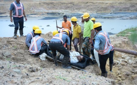 बाढ़ से निपटने की तैयारियों की परखी गई हकीकत, आमगांव ओपन कास्ट माइन में हुआ मॉकड्रिल