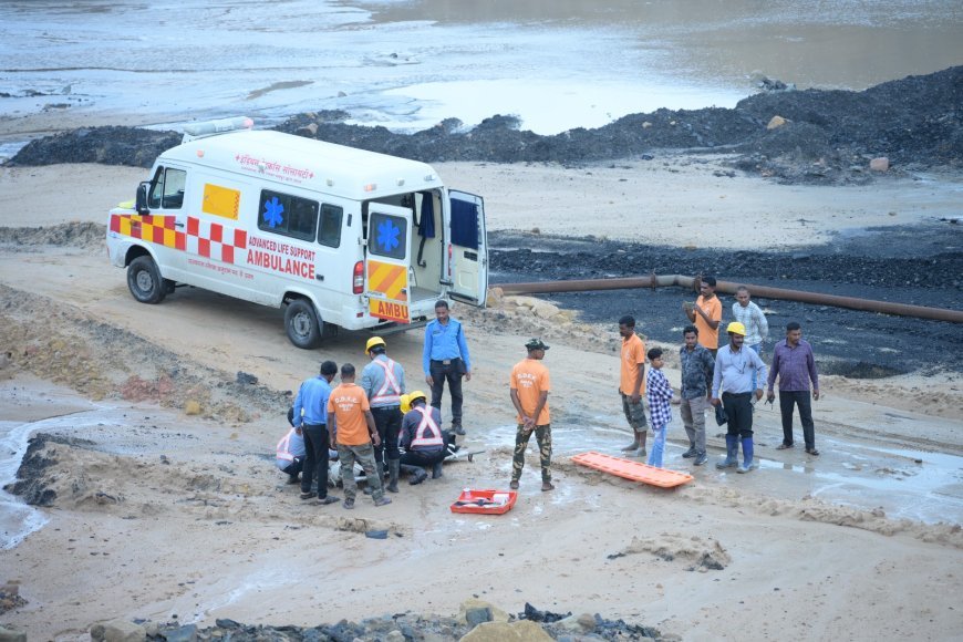 बाढ़ से निपटने की तैयारियों की परखी गई हकीकत, आमगांव ओपन कास्ट माइन में हुआ मॉकड्रिल